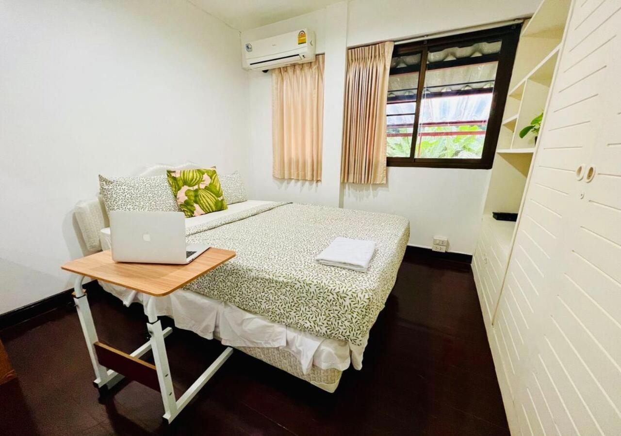 Hotel Reehouse@Soi Cowboy/Asoke Bts à Bangkok Extérieur photo